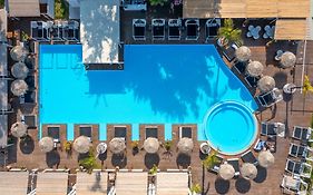 Bamboo Suites Hotel - Adults Only